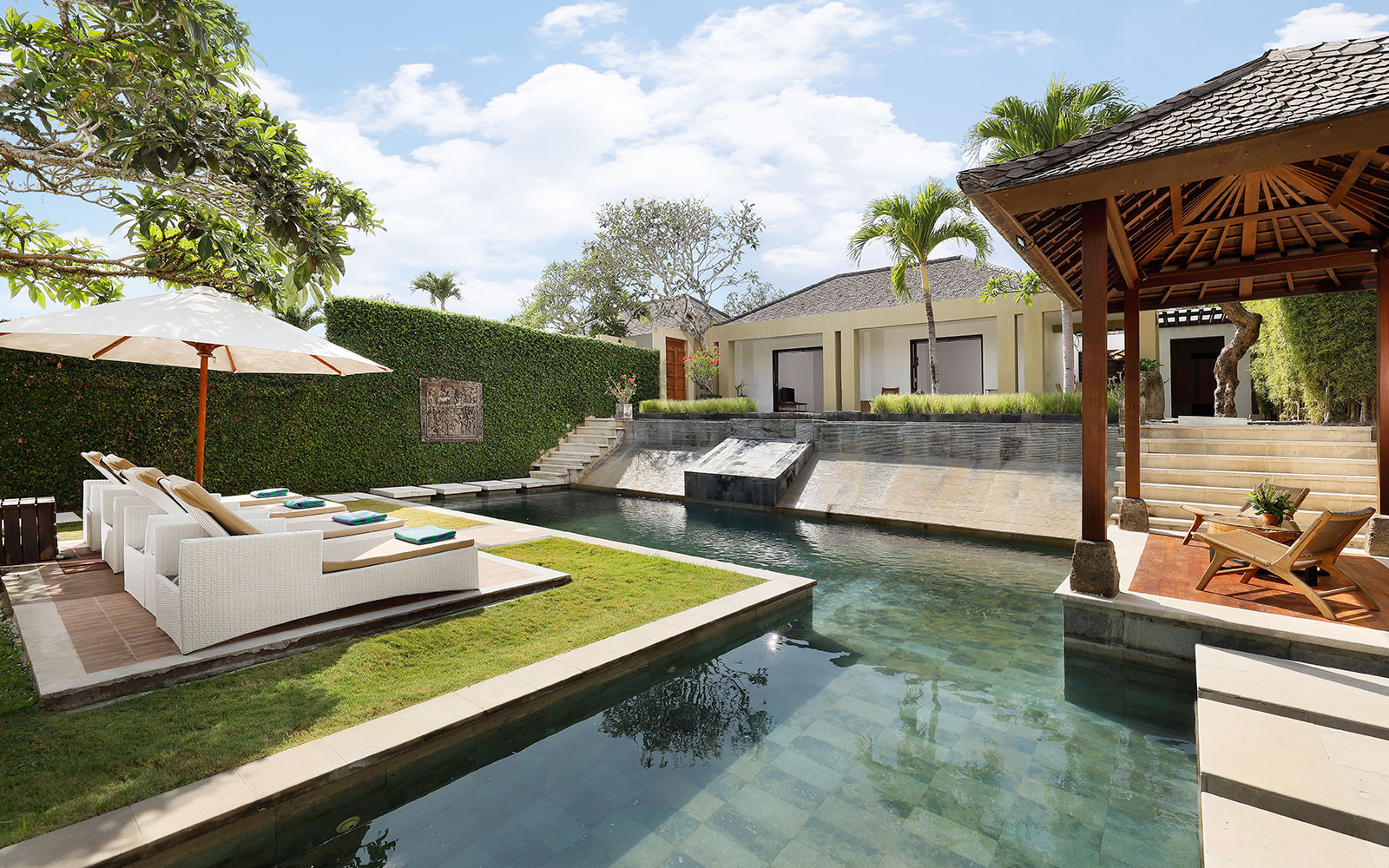 Villa Omegia: 5-Bedroom Villa in Canggu - Nakula